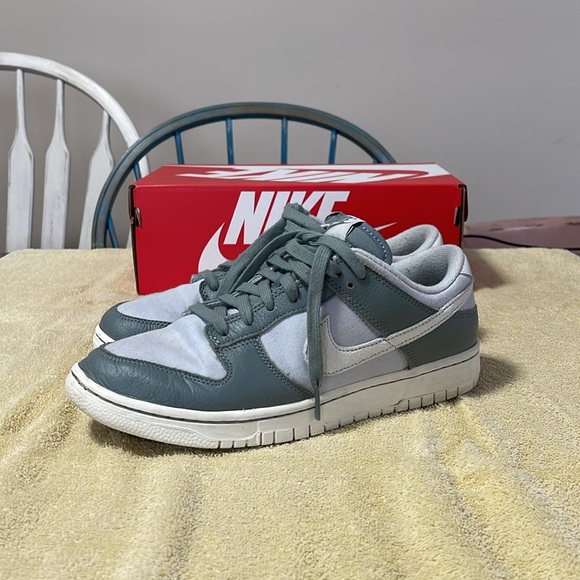 Nike Dunk Low Retro mens 9 - Picture 2 of 9